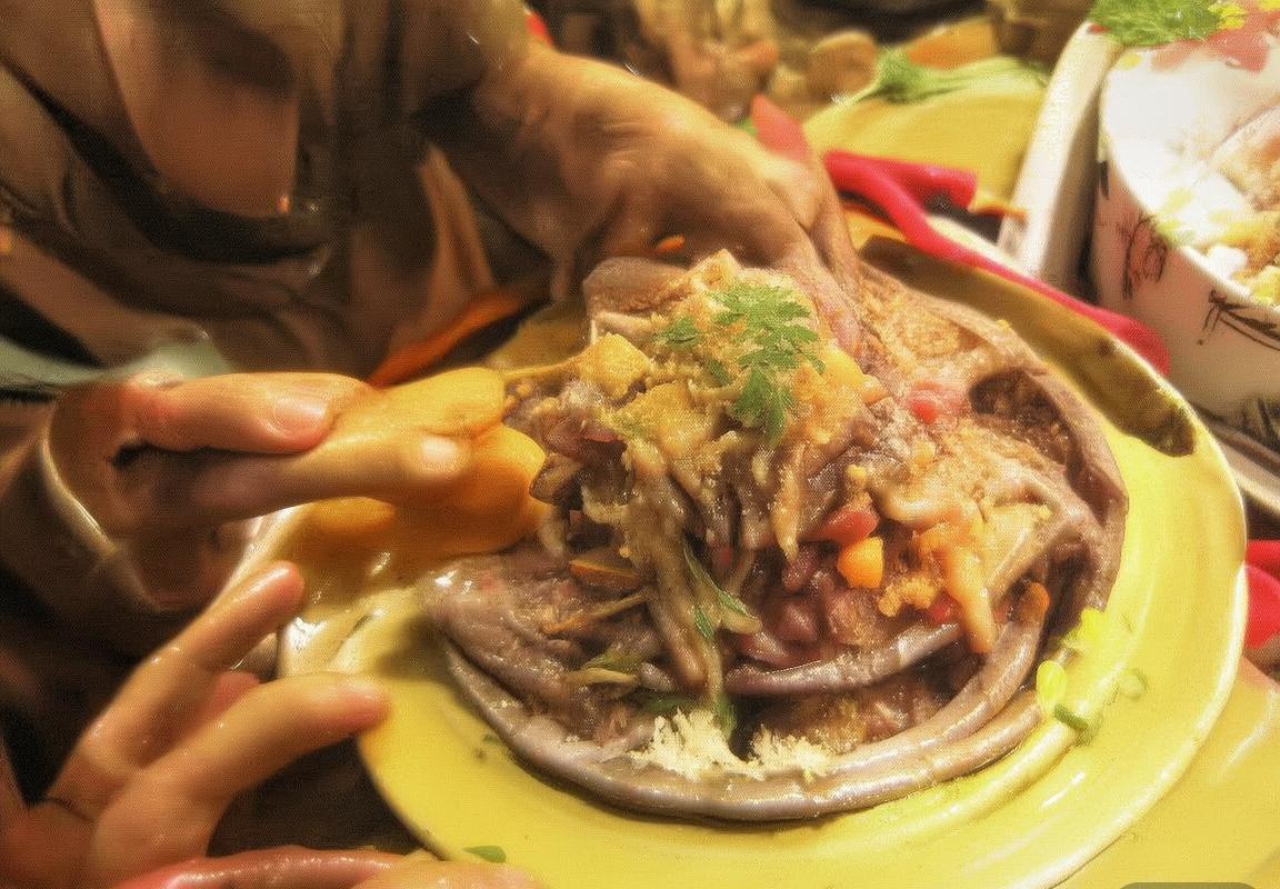 越南巴林亚足联激战：青春对决经典之战(图2)